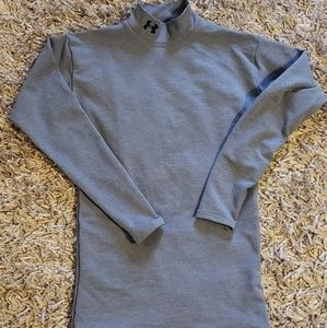 Under Armour cold gear shiry